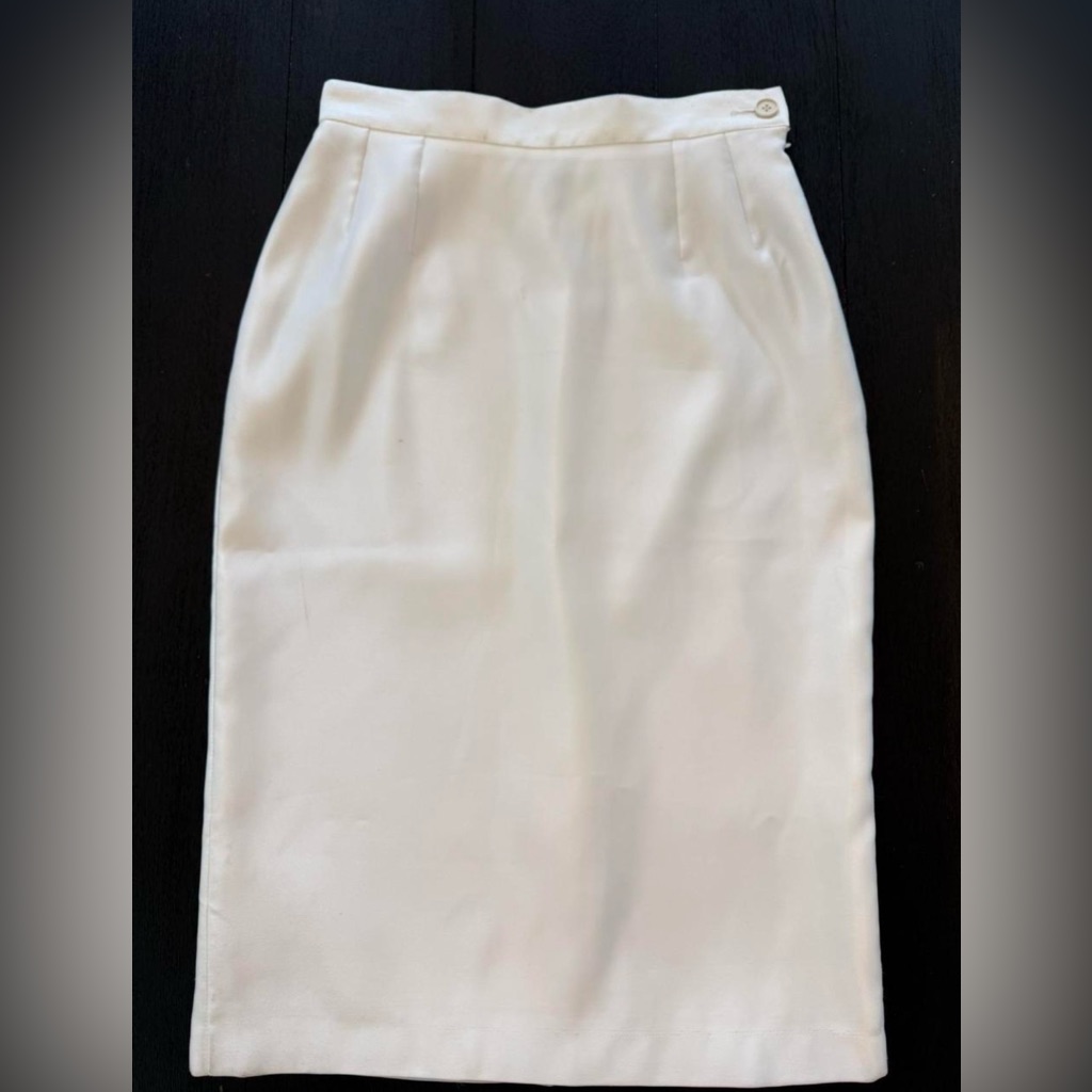 Preloved Vintage Yves Saint Laurent Variation White/Ivory Polyester Pencil Skirt